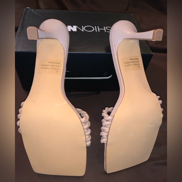 Rags to Riches Heels- Nude Size: 11 USA - Picture 5 of 6